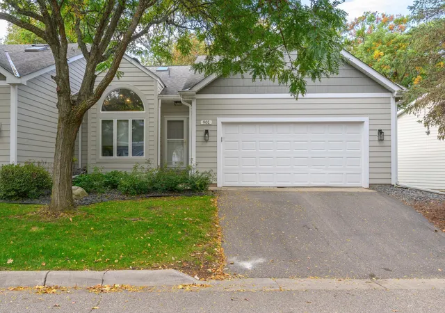 Single family home for sale at 901 Southcross Dr E, Burnsville, MN 55306 | MLS# 7150328