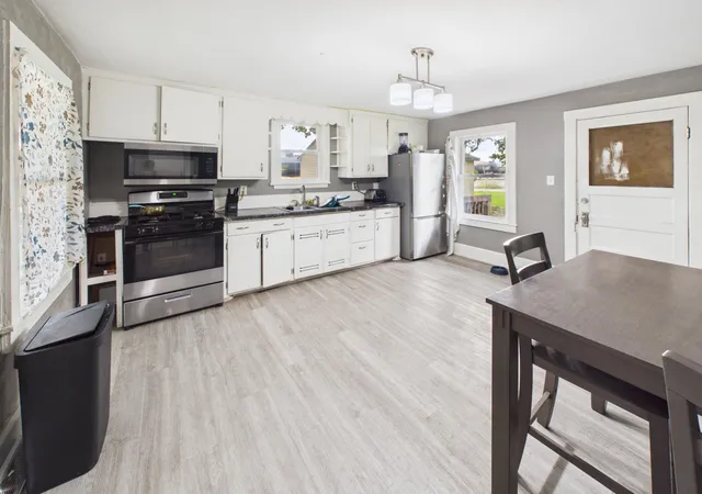 Photo 3 of Single family home for sale at 538 2nd Street SE, Saint Cloud, MN 56304 | MLS# 7150336 | Listing updated on 2026-09-30