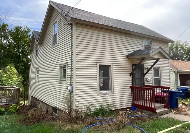 Photo 2 of Single family home for sale at 243 E 4th Street, Red Wing, MN 55066 | MLS# 7150355 | Listing updated on 2026-09-26