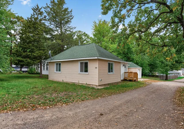 Photo 1 of Single family home for sale at 210 Euclid Ave, Big Lake, MN 55309 | MLS# 7150360 | Listing updated on 2026-10-02