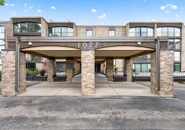 Photo 1 of Condo for sale at 1077 Sibley Memorial Hwy #608, Saint Paul, MN 55118 | MLS# 7150369 | Listing updated on 2026-10-03