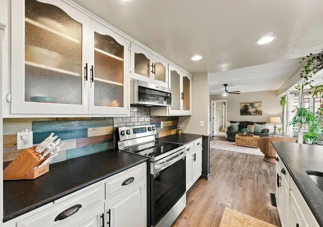 Photo 4 of Single family home for sale at 16497 Franklin Trl SE, Prior Lake, MN 55372 | MLS# 7150399 | Listing updated on 2026-10-09