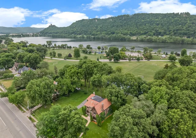 Photo 2 of Single family home for sale at 51 W Sarnia St, Winona, MN 55987 | MLS# 7150411 | Listing updated on 2026-10-29