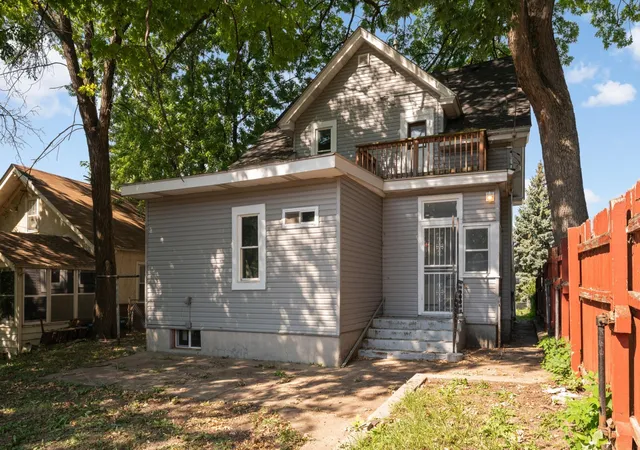 Photo 3 of Single family home for sale at 2630 Girard Ave N, Minneapolis, MN 55411 | MLS# 7150431 | Listing updated on 2026-10-01