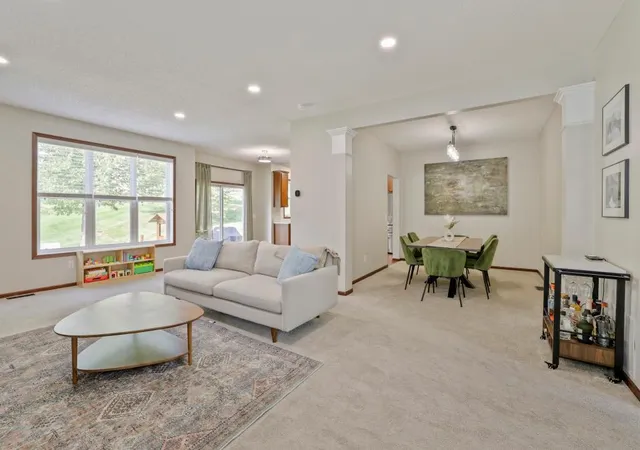 Photo 3 of Single family home for sale at 2321 Woodcrest Dr, Saint Paul, MN 55129 | MLS# 7150454 | Listing updated on 2026-09-26