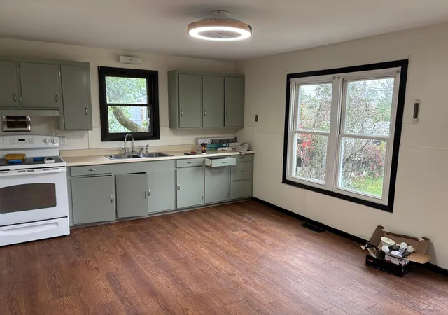 Photo 3 of Single family home for sale at 707 3rd Street Se, Bemidji, MN 56601 | MLS# 7150466 | Listing updated on 2026-09-26