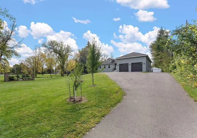 Photo 4 of Single family home for sale at 3425 Watertown Rd, Long Lake, MN 55356 | MLS# 7150472 | Listing updated on 2026-10-08