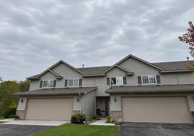 Photo 2 of Single family home for sale at 26535 Evergreen Ct, Elko New Market, MN 55020 | MLS# 7150515 | Listing updated on 2026-10-08