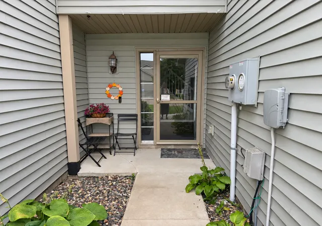 Photo 3 of Single family home for sale at 26535 Evergreen Ct, Elko New Market, MN 55020 | MLS# 7150515 | Listing updated on 2026-10-06