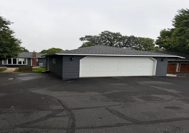 Photo 3 of Single family home for sale at 7195 Highway 71 Ne, Willmar, MN 56201 | MLS# 7150517 | Listing updated on 2026-09-28