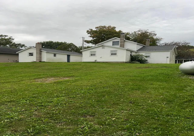 Photo 3 of Single family home for sale at 325 N 1st Street, Kellogg, MN 55945 | MLS# 7150531 | Listing updated on 2026-10-14