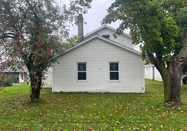 Photo 4 of Single family home for sale at 325 N 1st Street, Kellogg, MN 55945 | MLS# 7150531 | Listing updated on 2026-10-14
