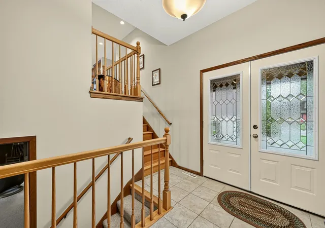 Photo 4 of Single family home for sale at 2228 Viking Dr NW, Rochester, MN 55901 | MLS# 7150541 | Listing updated on 2026-10-02
