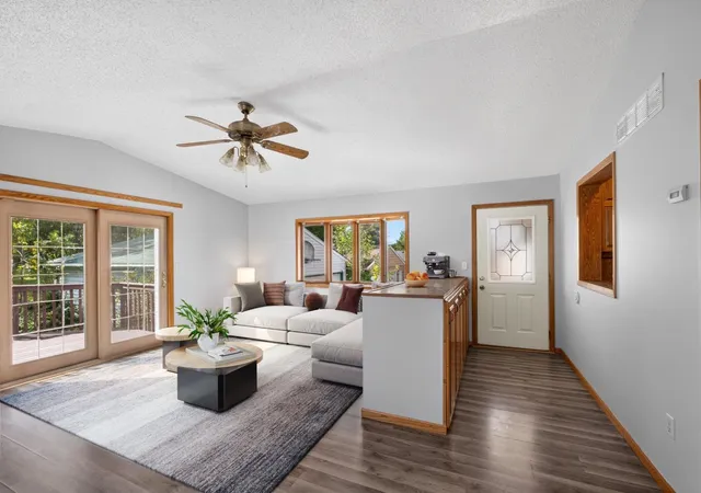 Photo 2 of Single family home for sale at 1932 S Village Dr Se, Rochester, MN 55904 | MLS# 7150552 | Listing updated on 2026-09-29