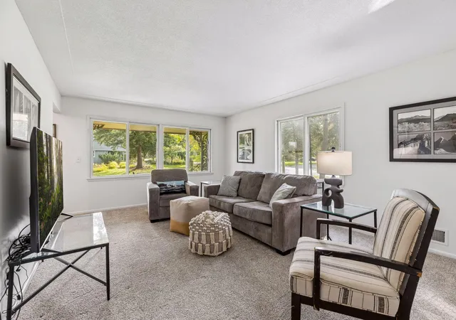 Photo 4 of Single family home for sale at 1525 Saint Croix Cir, Minneapolis, MN 55422 | MLS# 7150556 | Listing updated on 2026-10-08