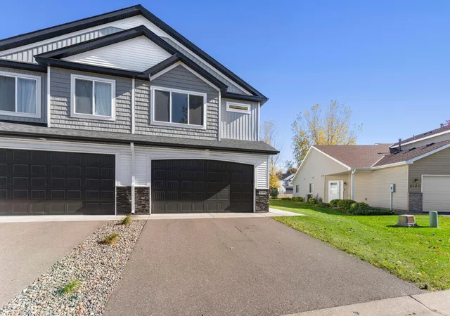 Photo 3 of Single family home for sale at 2119 Cleveland Ln S, Cambridge, MN 55008 | MLS# 7150560 | Listing updated on 2026-10-20