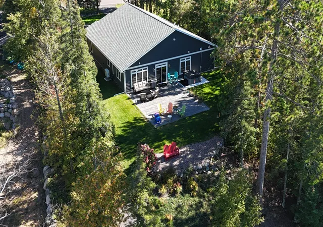 Photo 2 of Single family home for sale at 7183 Ely Lake Dr, Eveleth, MN 55734 | MLS# 7150566 | Listing updated on 2026-09-28