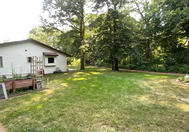 Photo 3 of Single family home for sale at 1520 White Cloud Dr S, Isle, MN 56342 | MLS# 7150575 | Listing updated on 2026-10-16