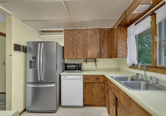 Photo 3 of Single family home for sale at 151 23rd Avenue N, Saint Cloud, MN 56303 | MLS# 7150576 | Listing updated on 2026-10-02