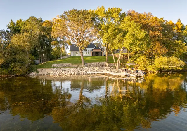 Photo 1 of Single family home for sale at 3304 Latoka Beach Rd SW, Alexandria, MN 56308 | MLS# 7150581 | Listing updated on 2026-10-08