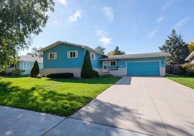 Photo 1 of Single family home for sale at 2844 Ne Longfellow Rd N, Fargo, ND 58102 | MLS# 7150585 | Listing updated on 2026-10-08
