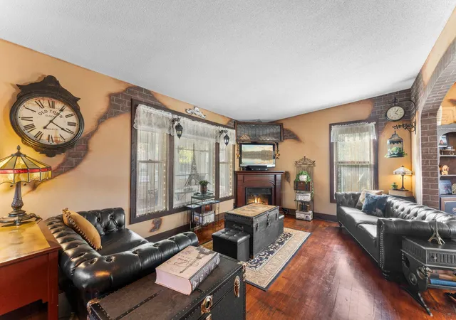 Photo 2 of Single family home for sale at 312 4th Street, Mora, MN 55051 | MLS# 7150593 | Listing updated on 2026-10-02