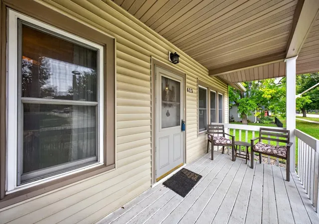 Photo 1 of Single family home for sale at 623 Winona St SE, Chatfield, MN 55923 | MLS# 7150610 | Listing updated on 2026-09-29