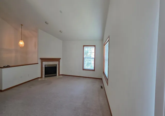 Photo 3 of Single family home for sale at 7510 Hampton Ln, Shakopee, MN 55379 | MLS# 7150635 | Listing updated on 2026-09-26