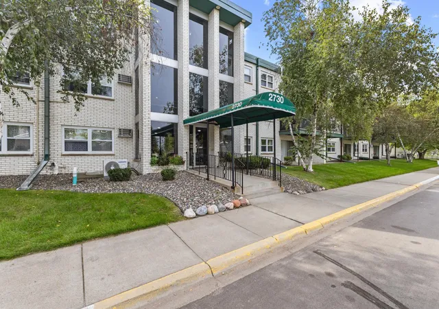 Photo 1 of Condo for sale at 2730 Dale St N #D305, Saint Paul, MN 55113 | MLS# 7150644 | Listing updated on 2026-09-26