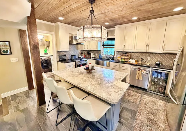 Photo 3 of Single family home for sale at 21 1st Street SE, Aitkin, MN 56431 | MLS# 7150652 | Listing updated on 2026-10-08