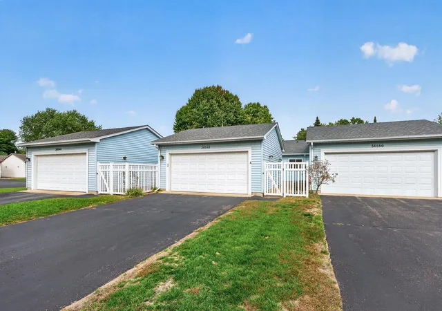 Photo 3 of Single family home for sale at 38558 Grand Ave, North Branch, MN 55056 | MLS# 7150669 | Listing updated on 2026-09-29