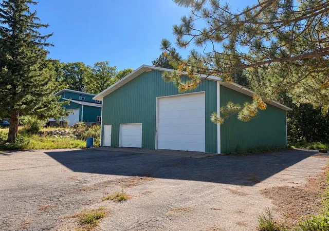 Photo 4 of Single family home for sale at 17945 330th Avenue, Detroit Lakes, MN 56501 | MLS# 7150681 | Listing updated on 2026-10-17
