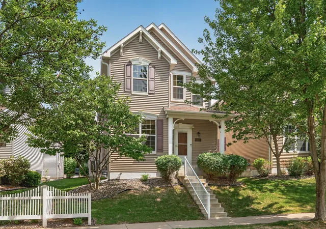Photo 1 of Single family home for sale at 10013 Iris Ln, Eden Prairie, MN 55347 | MLS# 7150682 | Listing updated on 2026-10-09