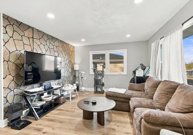 Photo 3 of Single family home for sale at 966 43 1/2 Ave NE, Minneapolis, MN 55421 | MLS# 7150687 | Listing updated on 2026-10-30