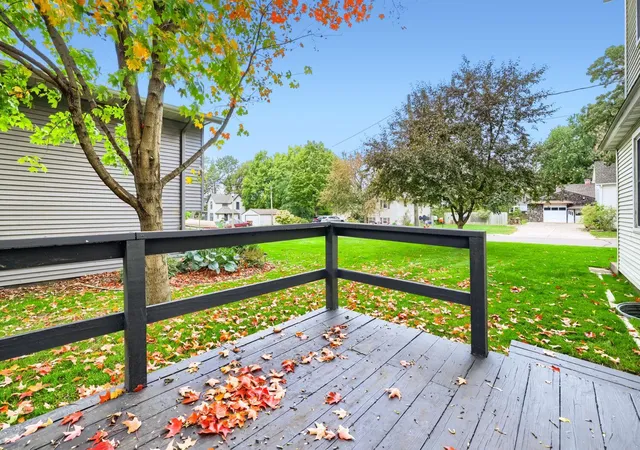 Photo 3 of Single family home for sale at 6051 Upper 46th St N, Saint Paul, MN 55128 | MLS# 7150713 | Listing updated on 2026-10-03