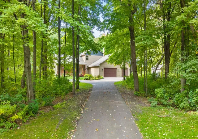 Photo 2 of Single family home for sale at 25644 Goodwin Rd, Wyoming, MN 55092 | MLS# 7150714 | Listing updated on 2026-09-26