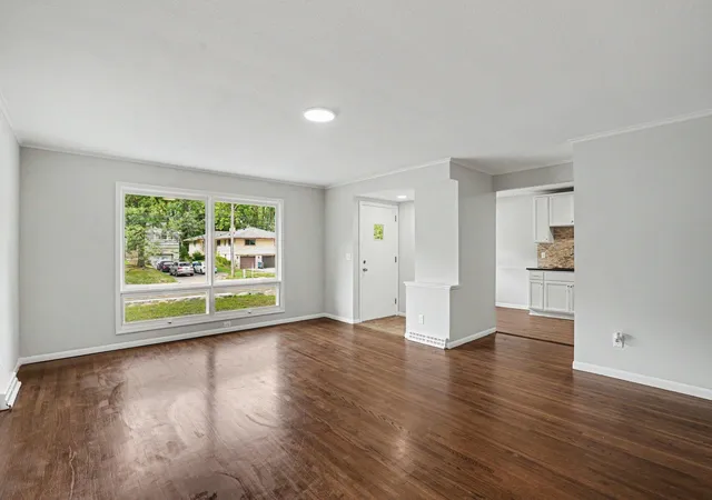 Photo 2 of House for sale at 6117 France Ave S, Edina, MN 55410 | MLS# 7150750 | Listing updated on 2026-10-08