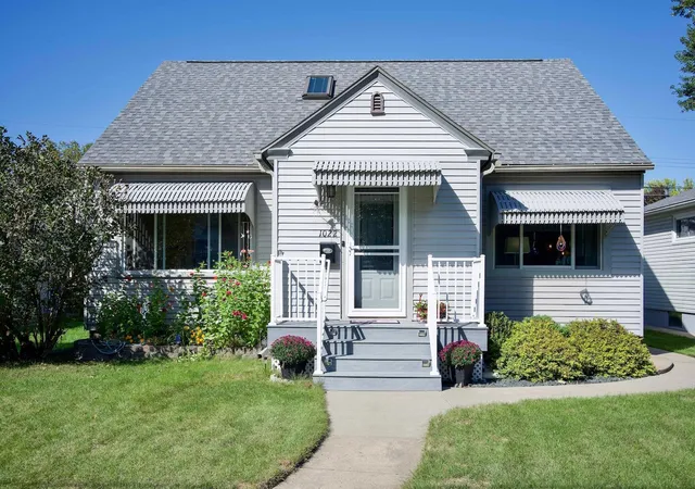 Photo 1 of Sale Pending at 1022 Gilmore Ave, Winona, MN 55987 | MLS# 7150762 | Listing updated on 2026-10-12