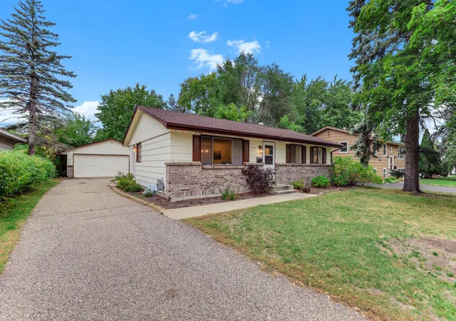 Photo 2 of Single family home for sale at 9330 Park Ave S, Minneapolis, MN 55420 | MLS# 7150767 | Listing updated on 2026-09-26