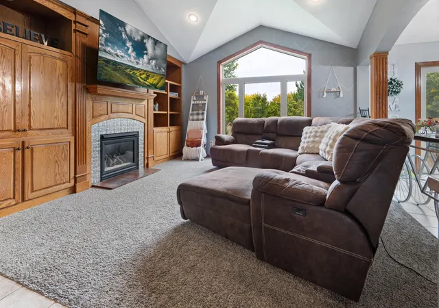 Photo 4 of Single family home for sale at 426 Maple Dr, Foley, MN 56329 | MLS# 7150787 | Listing updated on 2026-10-07