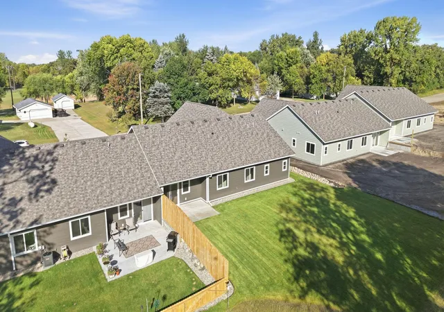Photo 4 of Single family home for sale at 115 NW Pine, New London, MN 56273 | MLS# 7150794 | Listing updated on 2026-09-30