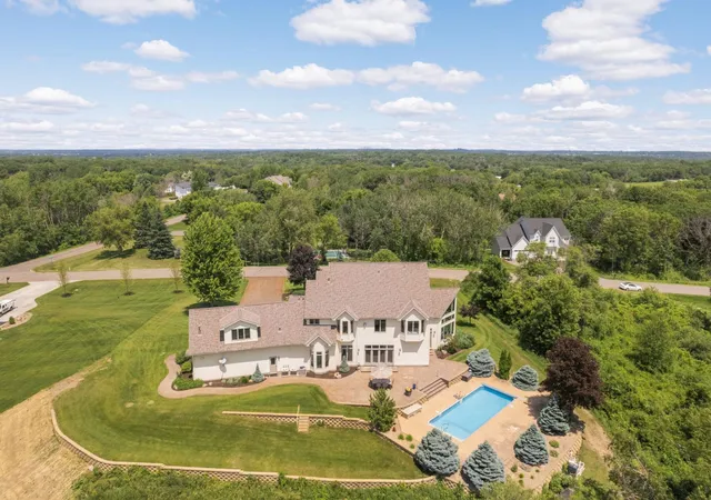 Photo 2 of Single family home for sale at 9721 Frontier Ln, Lakeville, MN 55044 | MLS# 7150796 | Listing updated on 2026-10-07