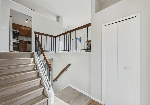 Photo 2 of Single family home for sale at 3837 Heather Dr, Saint Paul, MN 55122 | MLS# 7150805 | Listing updated on 2026-10-22