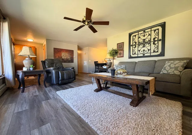 Photo 3 of Single family home for sale at 421 Miles Dr, Worthington, MN 56187 | MLS# 7150808 | Listing updated on 2026-10-06
