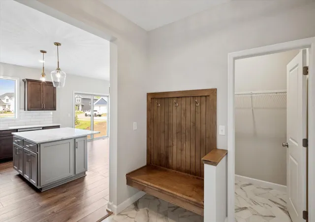 Photo 4 of Single family home for sale at 8082 180th Street W, Lakeville, MN 55044 | MLS# 7150812 | Listing updated on 2026-10-08