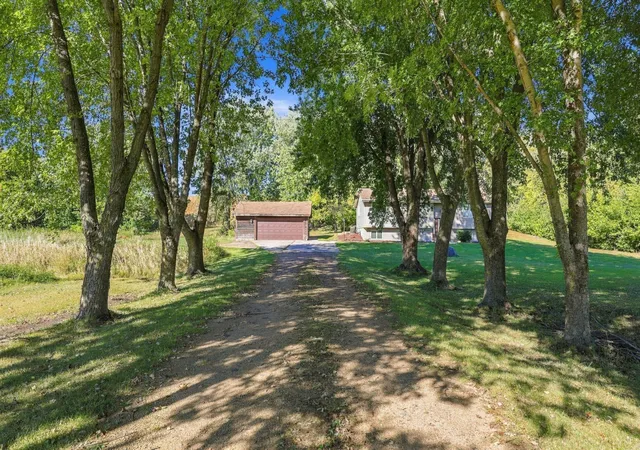 Photo 4 of Land for sale at 13xxx Townline Ave, Shakopee, MN 55379 | MLS# 7150818 | Listing updated on 2026-10-09
