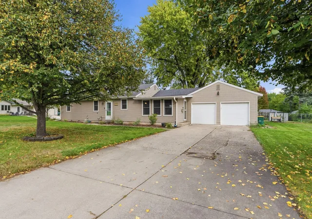 Photo 1 of Single family home for sale at 9101 Russell Ave S, Minneapolis, MN 55431 | MLS# 7150820 | Listing updated on 2026-10-04