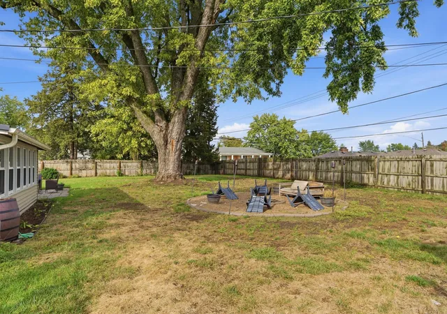 Photo 2 of Single family home for sale at 9101 Russell Ave S, Minneapolis, MN 55431 | MLS# 7150820 | Listing updated on 2026-10-04