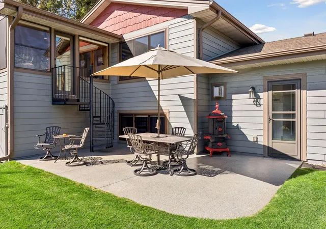 Photo 3 of Single family home for sale at 13323 Inglewood Ave, Savage, MN 55378 | MLS# 7150823 | Listing updated on 2026-10-09