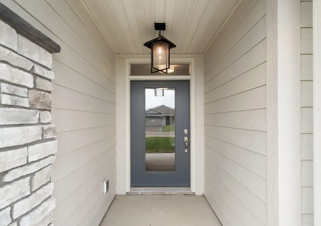 Photo 1 of Single family home for sale at 17721 Everest Ave, Lakeville, MN 55044 | MLS# 7150840 | Listing updated on 2026-09-27